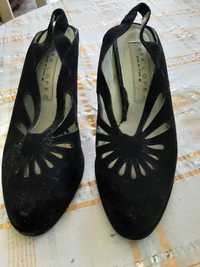 Pantofi negri eleganti 37 piele.