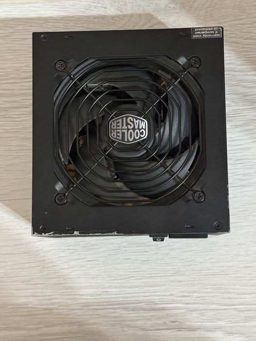 Sursa gold plus 80 modulara Cool Master