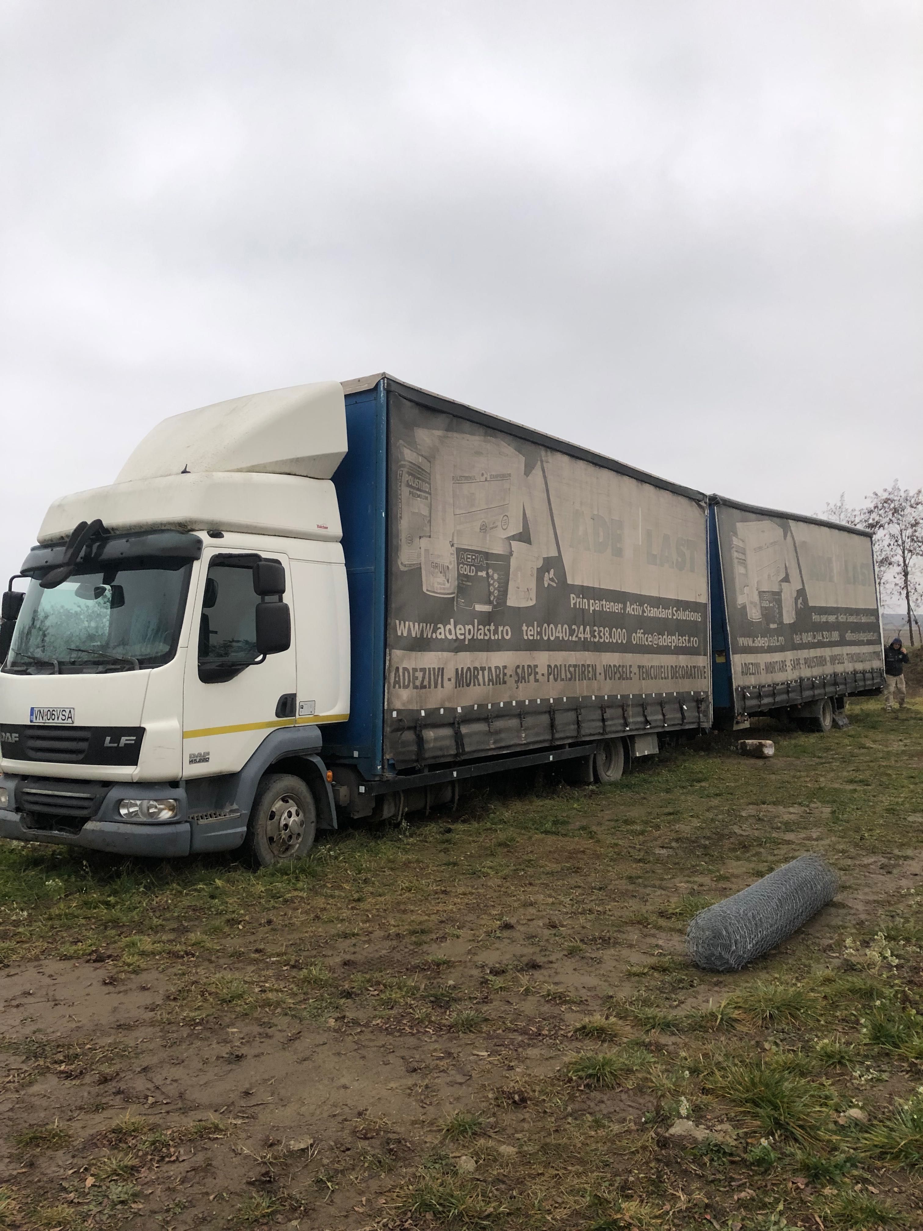 Vand camion daf 2007 plus remorcă