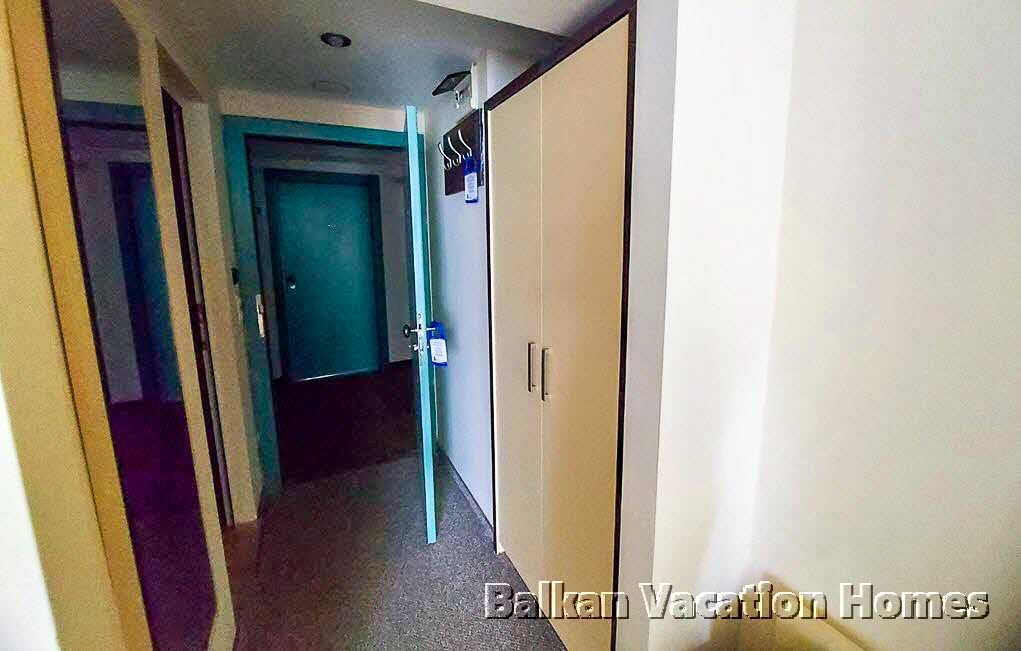 Продава се Едностаен апартамент в к.к. Златни пясъци - 48 кв.м за 938 €/кв.м - Снимка #11