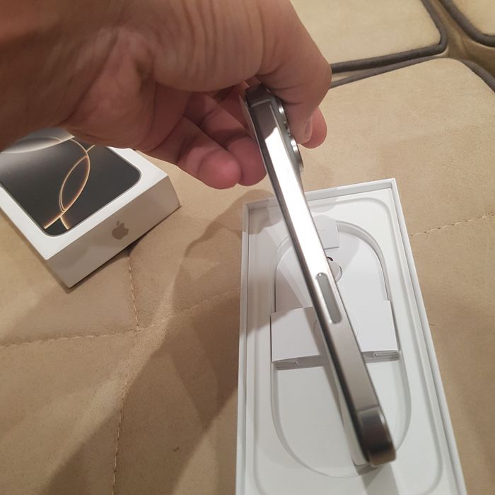 Iphone Ayfon Apple 16 pro 256 100% 50 sikil