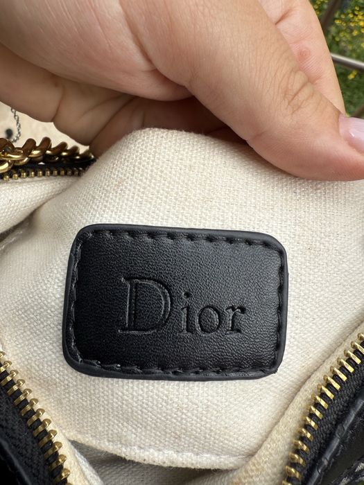 НАМАЛЕНА: Чанта DIOR със златисто и ест. кожа