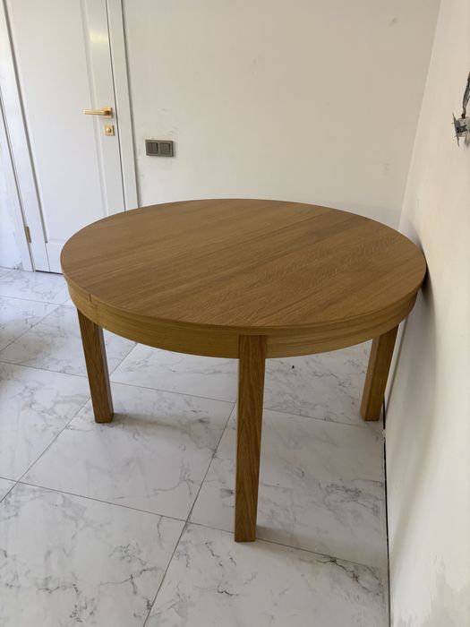 Стол Икея круглый ,раздвижной ( Бьюрста)