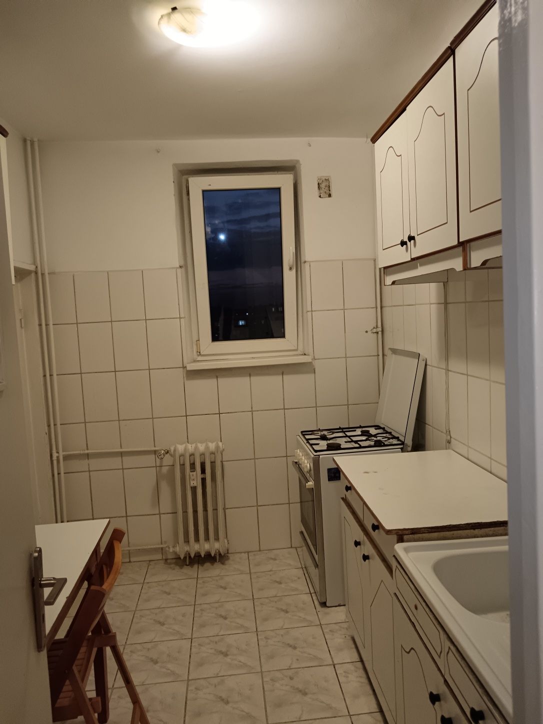 Apartament 3 camere zona 1 Decembrie Titan