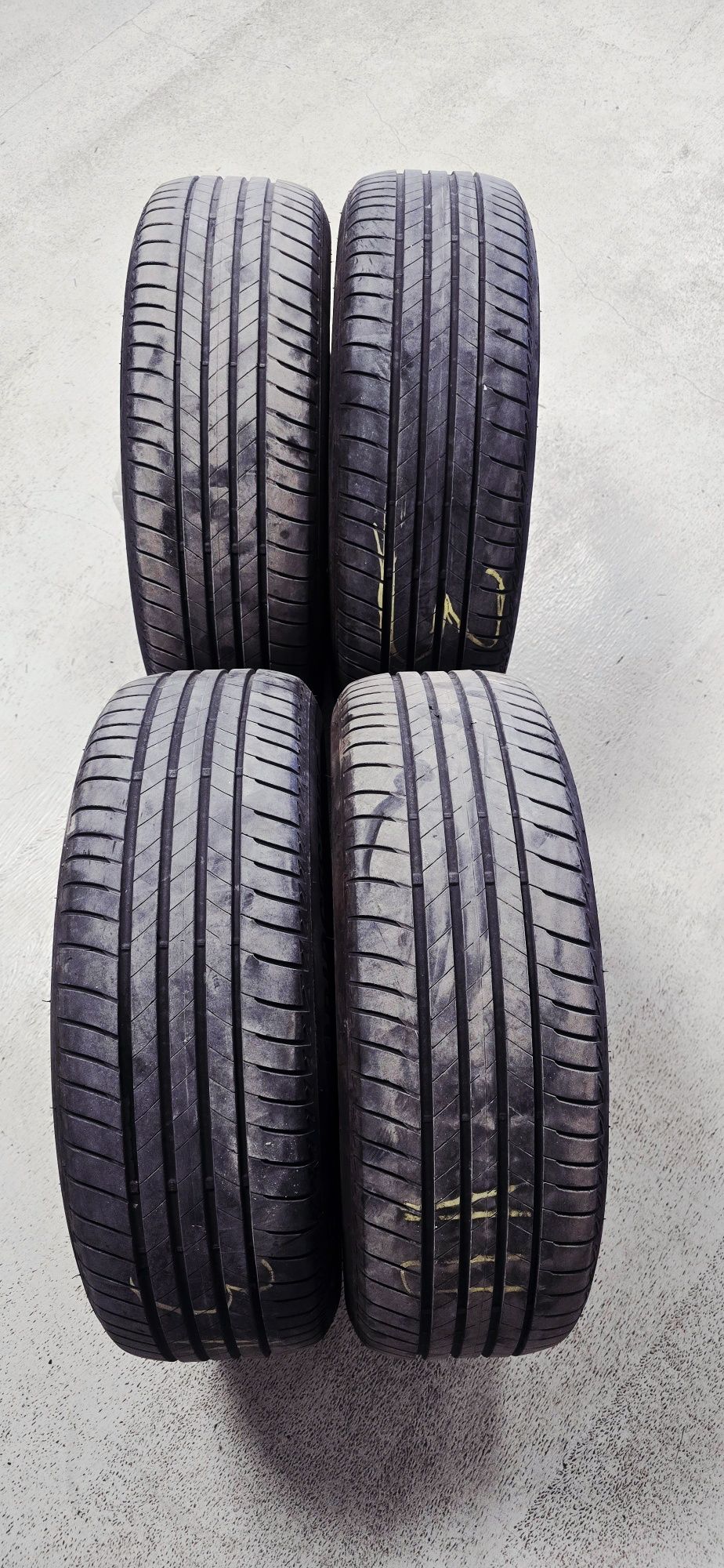 215 60 17 bridgestone turanza