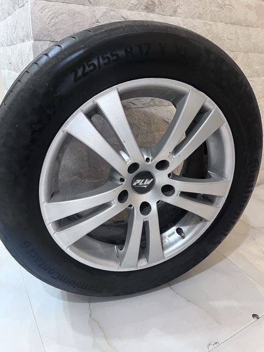 Jante de aluminiu BMW INSIGNIA 5x120 cauciucuri Continental 225/55 R17