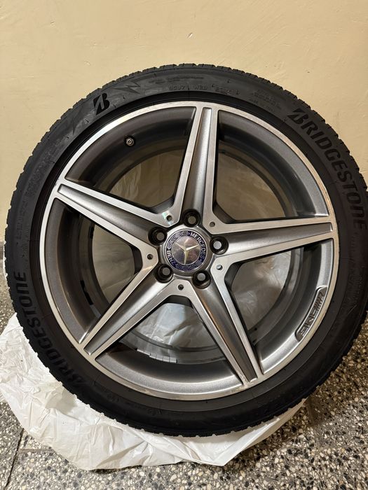 Джанти с гуми за Мерцедес R18