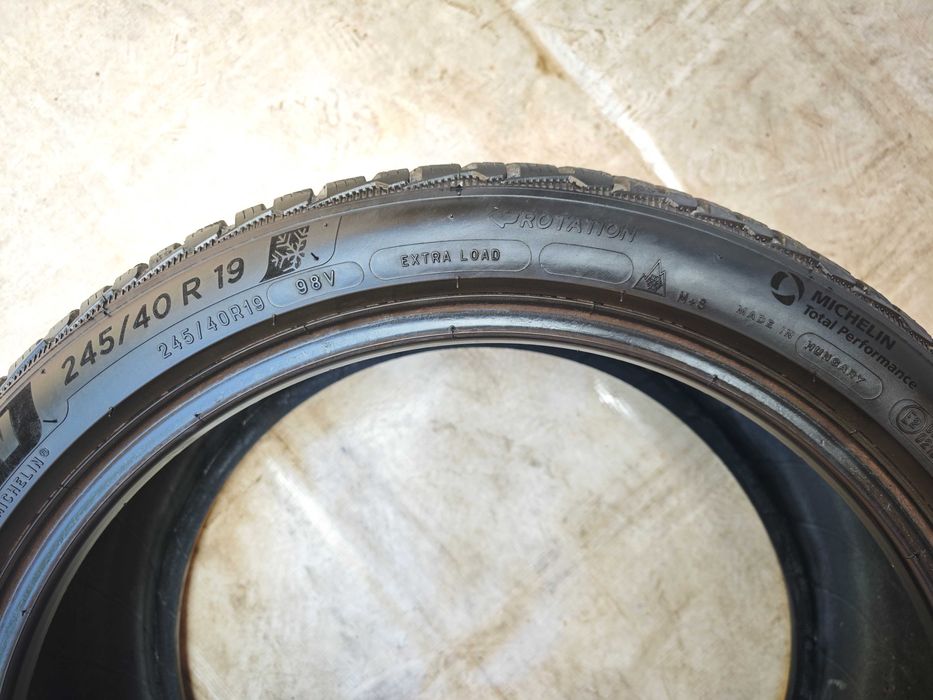 Anvelope 245/40/19 an 2022 iarna M+S MICHELIN Pilot Alpin 5