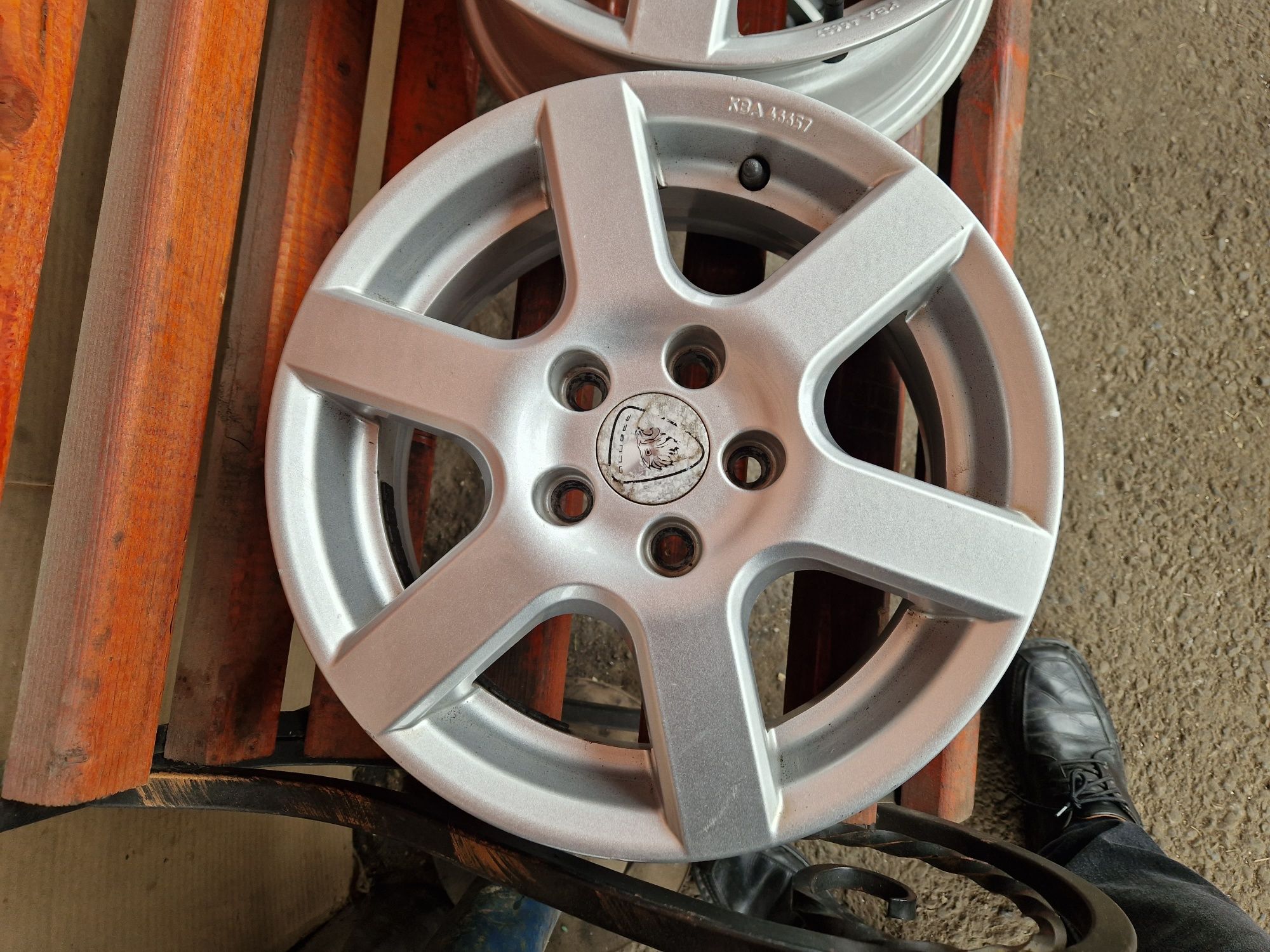 Jante 5x100 J 14 golf sau skoda