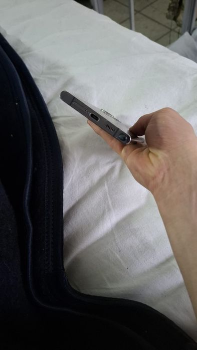 Schimb/Vand Samsung Galaxy S22 Ultra 5G