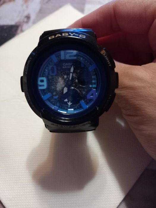 Часовник G-Shock baby g