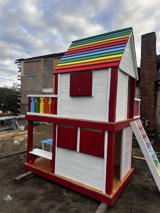 Loc de joaca casute de copii!