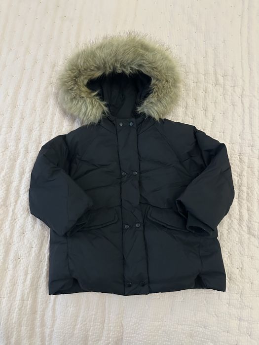 Продам зимний пуховик Zara, рр 92, б/у.
