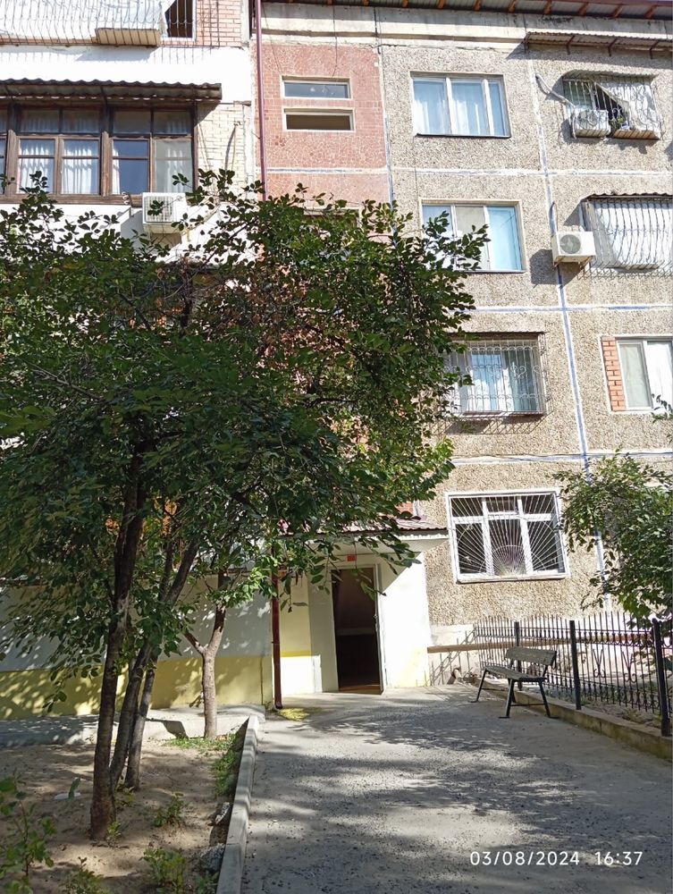 Безмаклер 2 хонали квартира Олмазлр тумани Олимпия даҳаси 2х6 балкон.