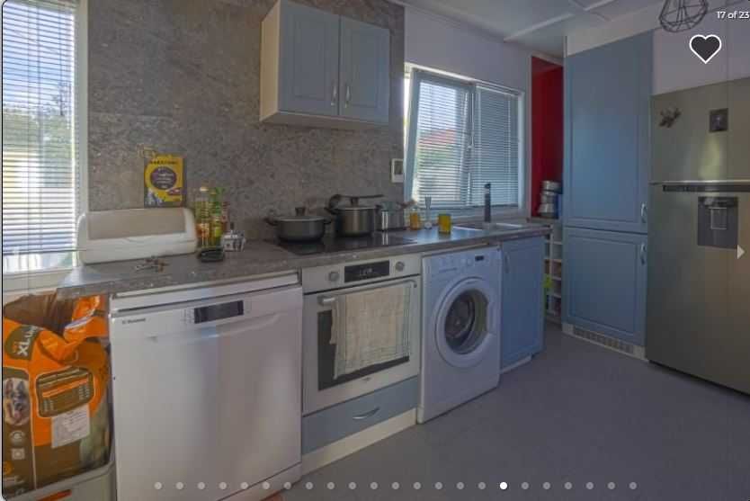Продава се 90 м2 реновирана къща с 3000 м2 двор, на 18 км от гр Тервел