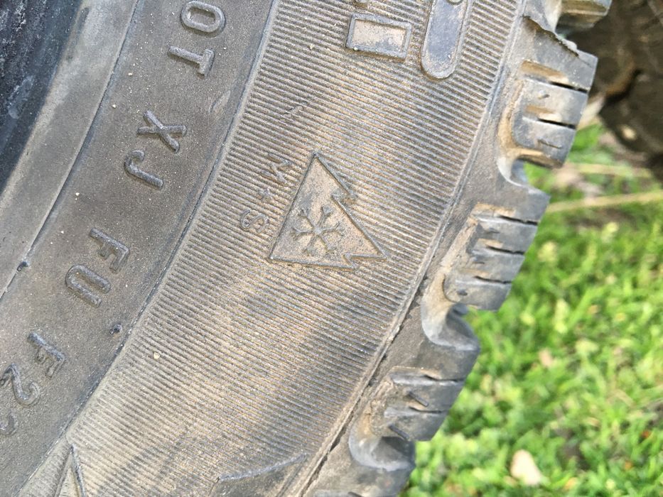 Cauciucuri pirelli 155 70 r13