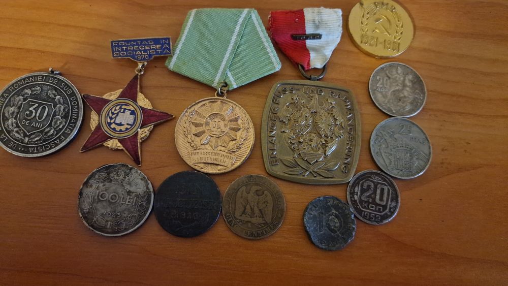 Colectie de monede si medalii