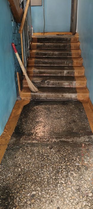 Уборка подъездов