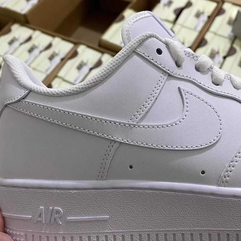 Adidasi Nike AirForce 1 Low Premium (Livrare cu verificare)