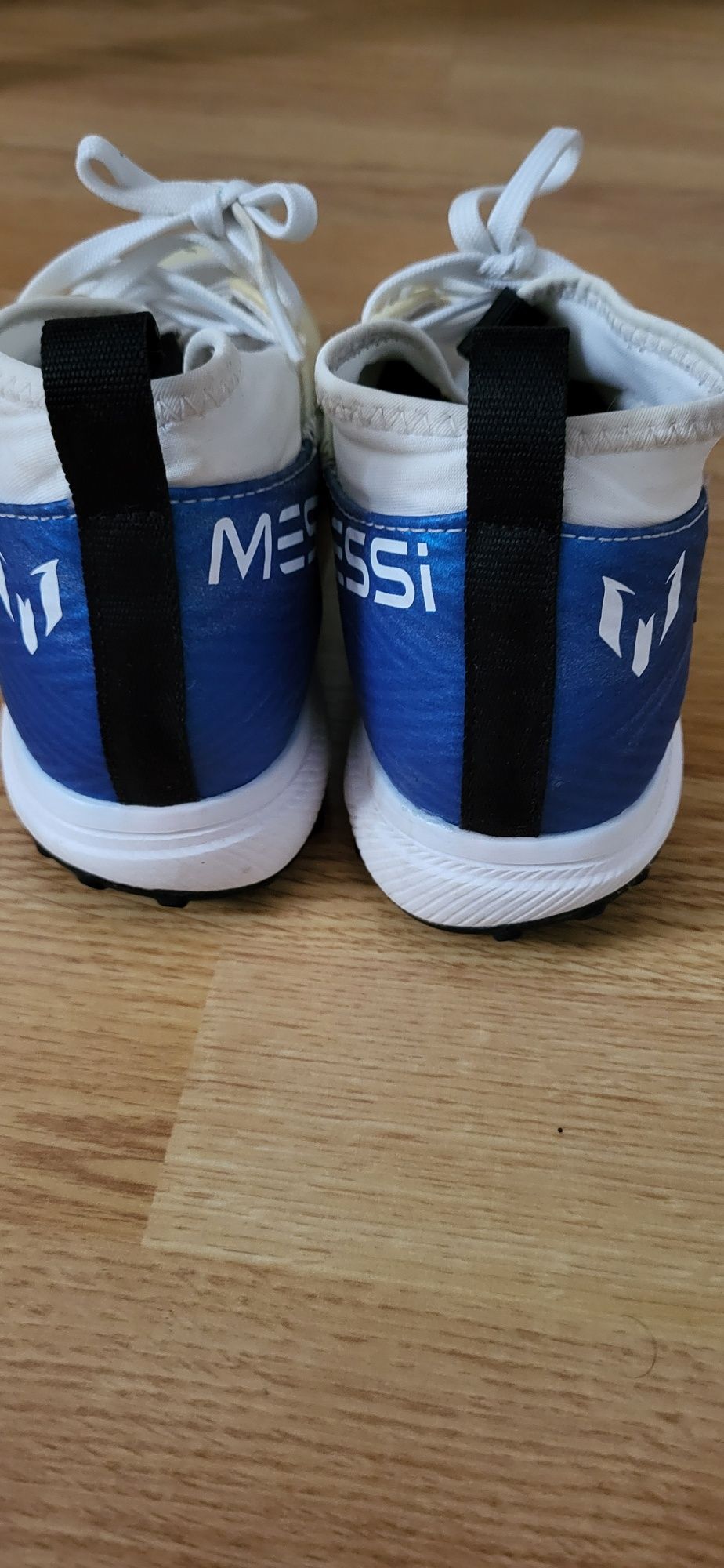 Adidas Messi marimea 34