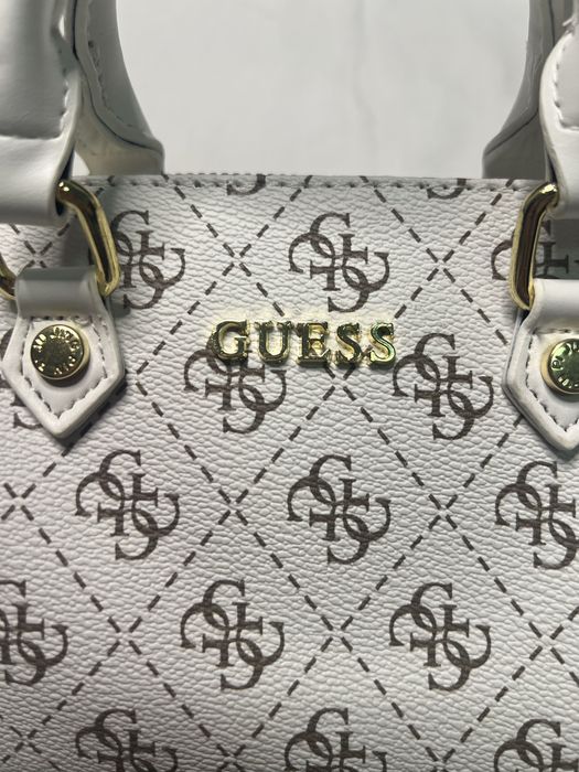 geanta de mana Guess
