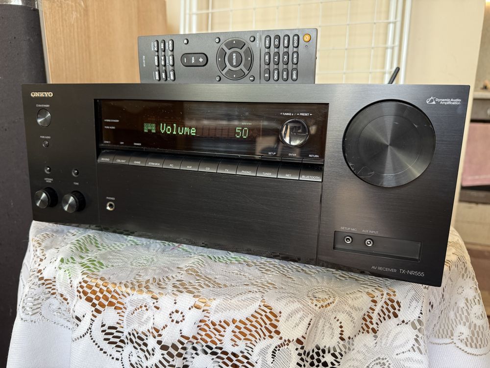 Onkyo TX-NR555 Bluetooth Wi-Fi
