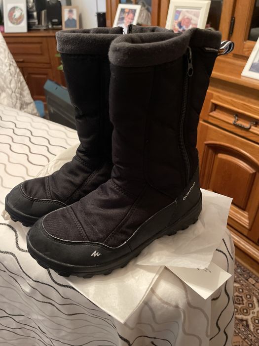 Cizme impermeabile marimea 35