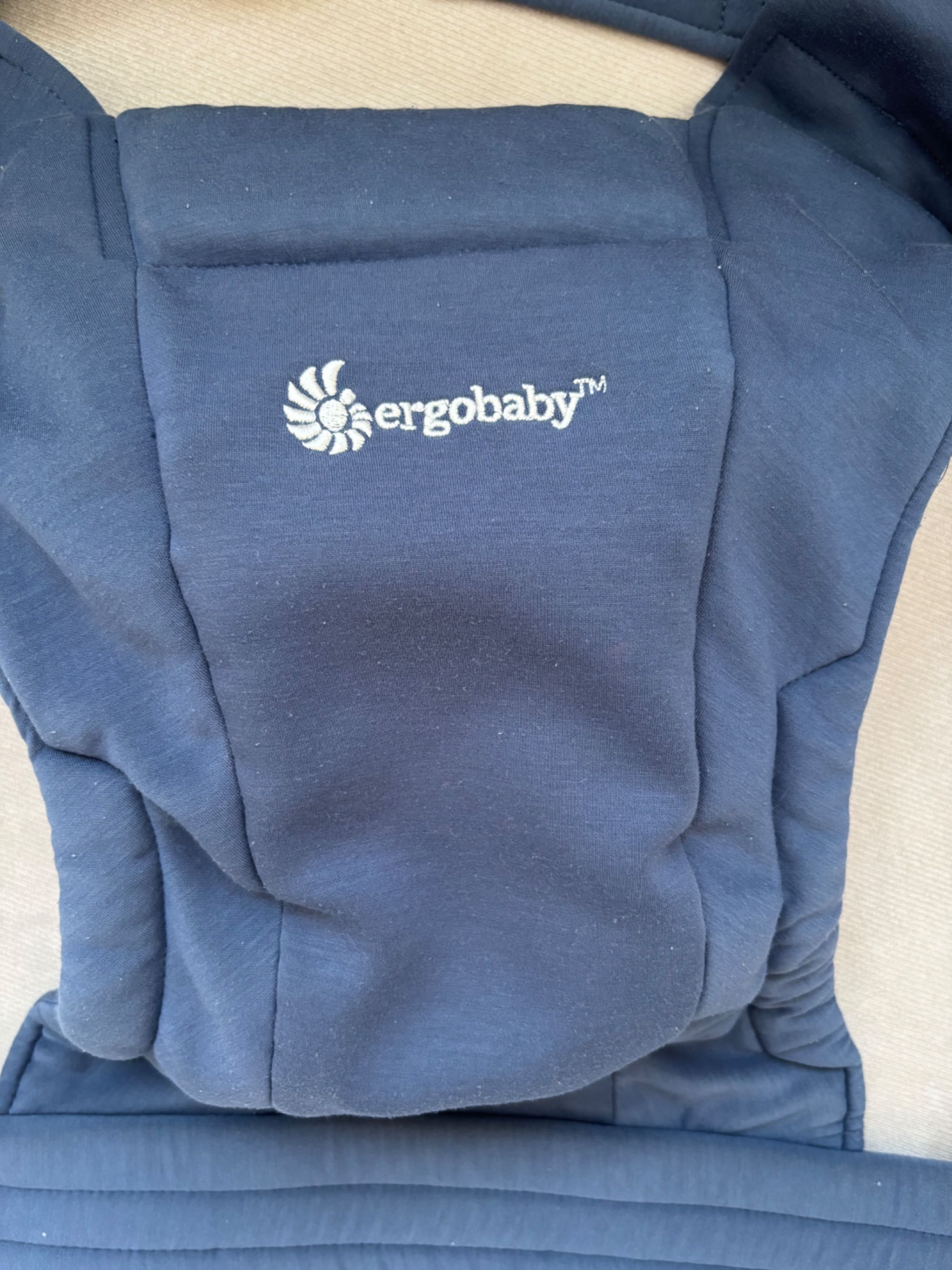 Ergobaby Embrace