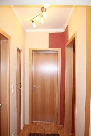 Дава се под наем Двустаен апартамент в София, Зона Б-5 - 55 кв.м за 510 € - Снимка #1