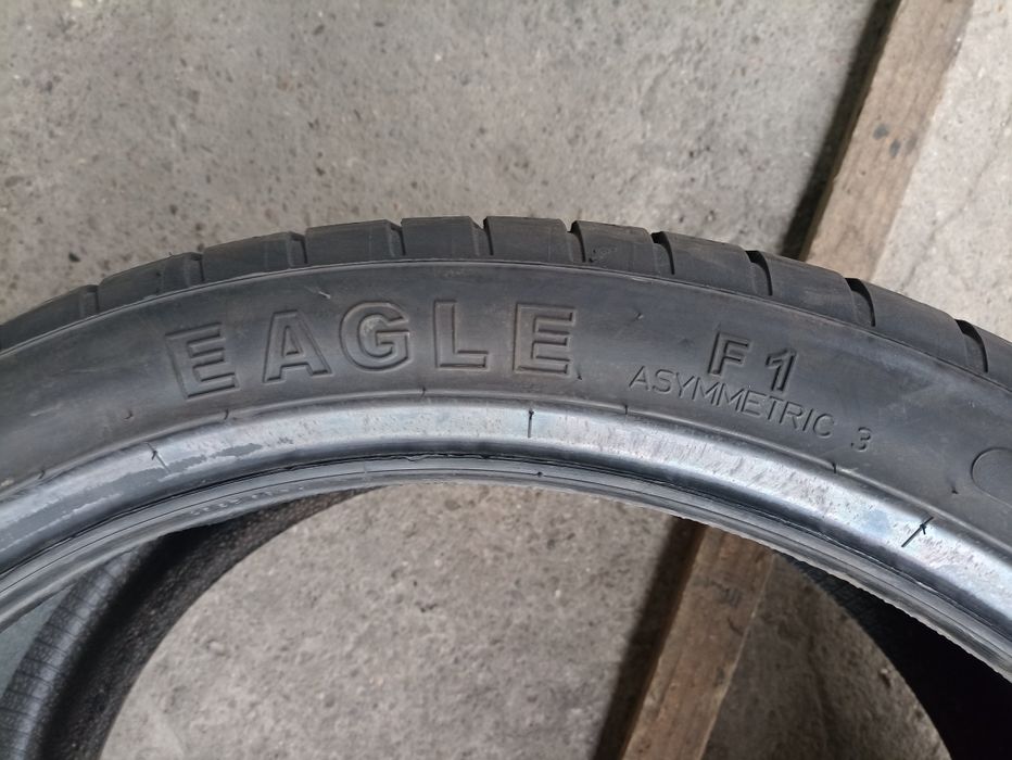 2 anvelope de vara NOI Goodyear 285/35 R22 dot 2822