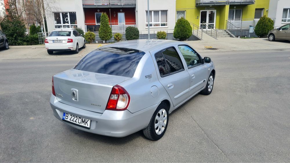 Renault clio. .   2007.   1,4 benzina.  GpI. fiscal la zi.   790 euro