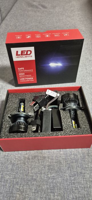 Продавам Лед крушки H7 / H4