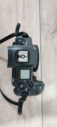 Canon Eos R/mirrorless / full frame / garantie / impecabil / grip