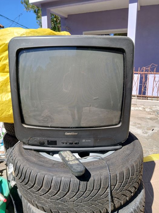 Телевизори се подаряват