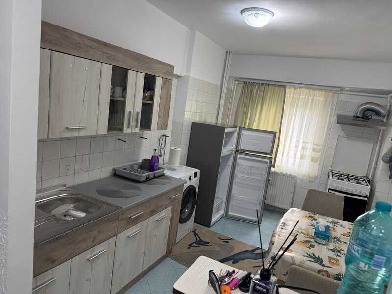 Apartament cu 3 camere de inchiriat Calea Ferentari nr 20