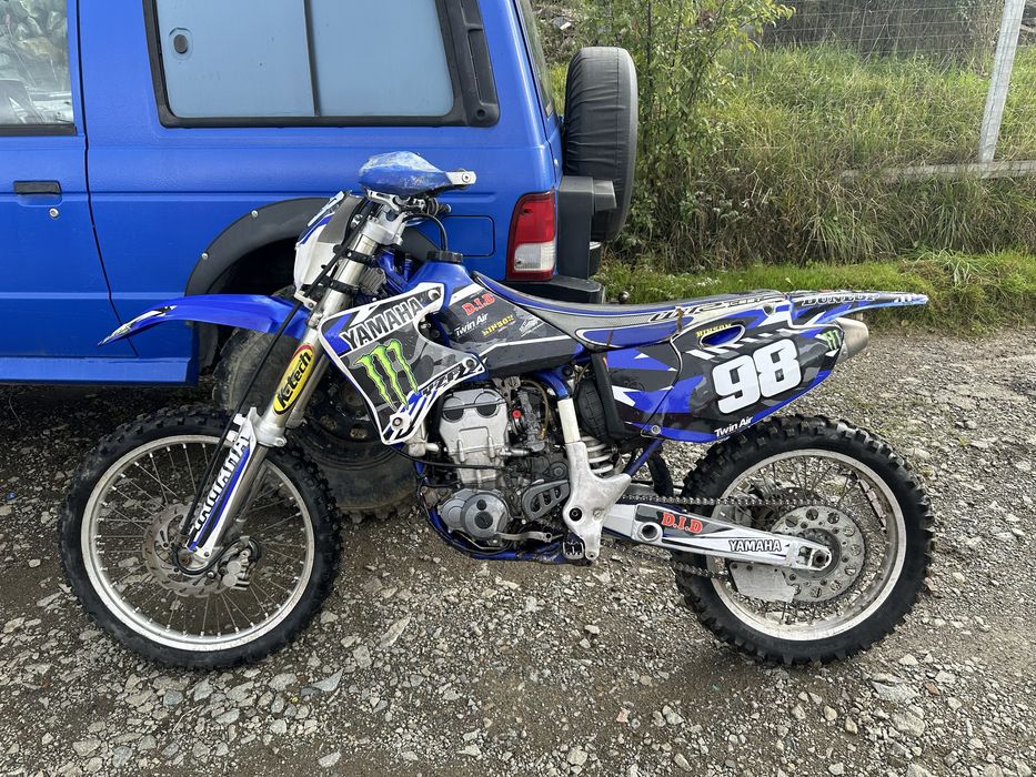 Vând Yamaha wrf 400