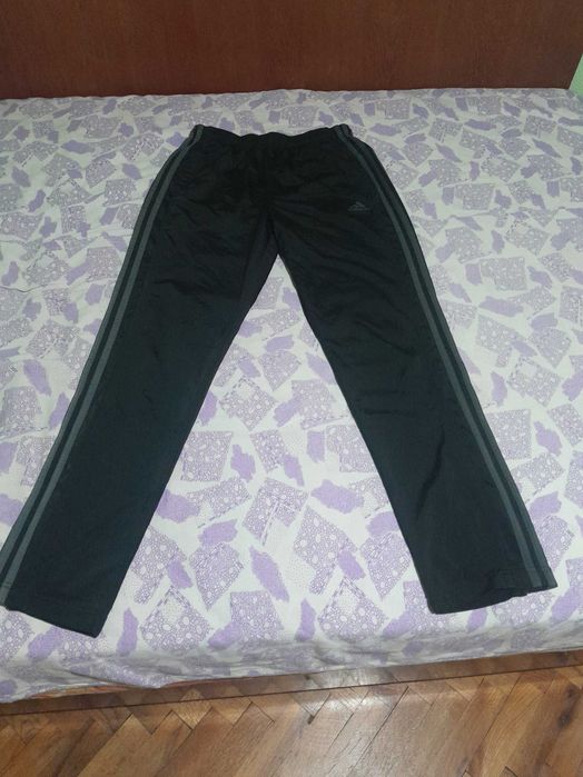 Оригинално Долнище Adidas Primegreen-M