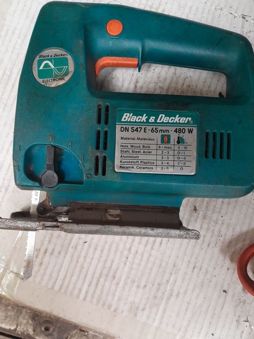 Fierăstrău pendular(șoricel),Black&Decker.