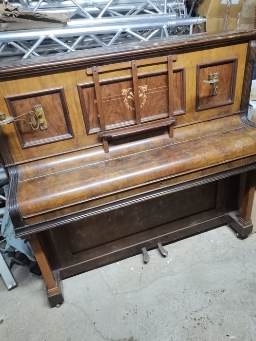 Pianina veche stare perfecta de functionare preț 1600 lei