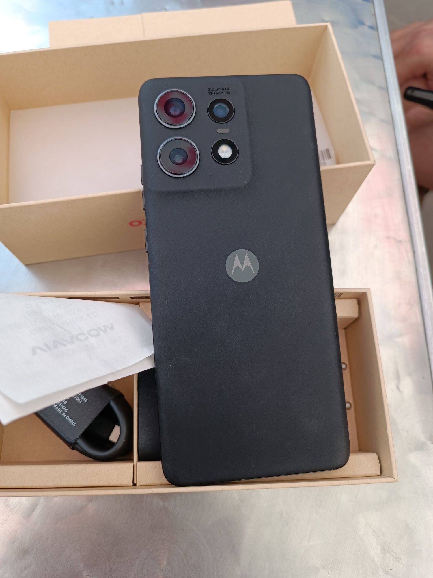Motorola edge 50 pro 12/512