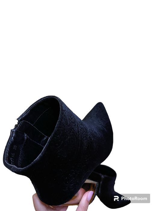 Botine cu toc patrat, catifea, 36