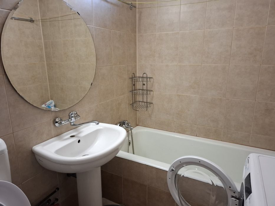 Vând apartament  cu 2 camere, calea Griviței  nr 230 et 5/7