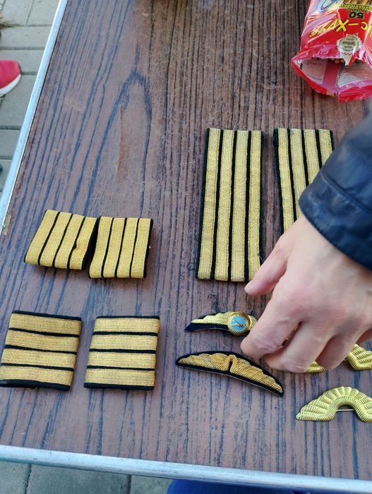 Пагони ретро пилотски и копчета