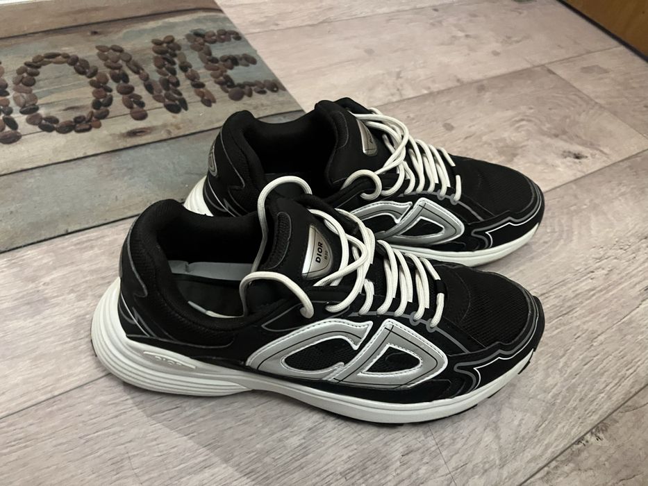 vand dior b 30 aproape noi