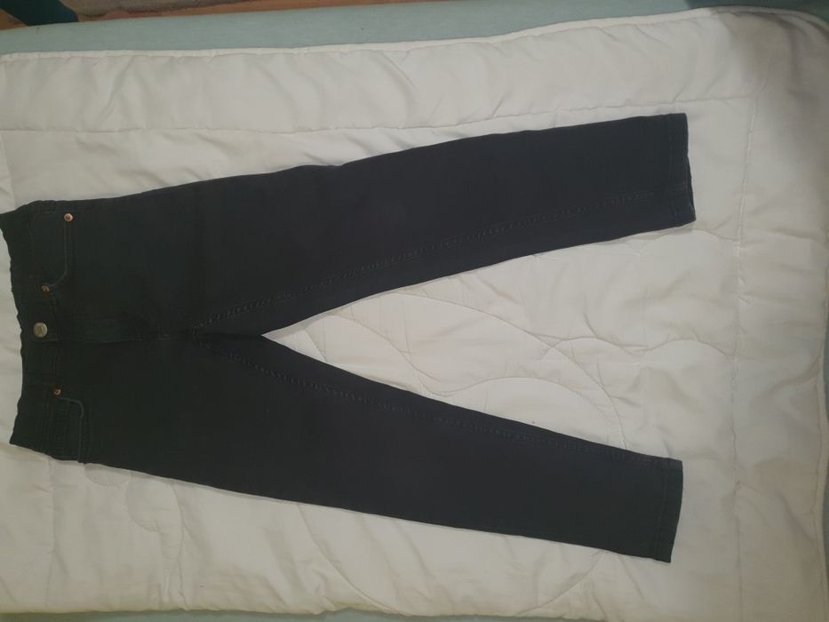 продавам бебешки дрехи играчки обща сума