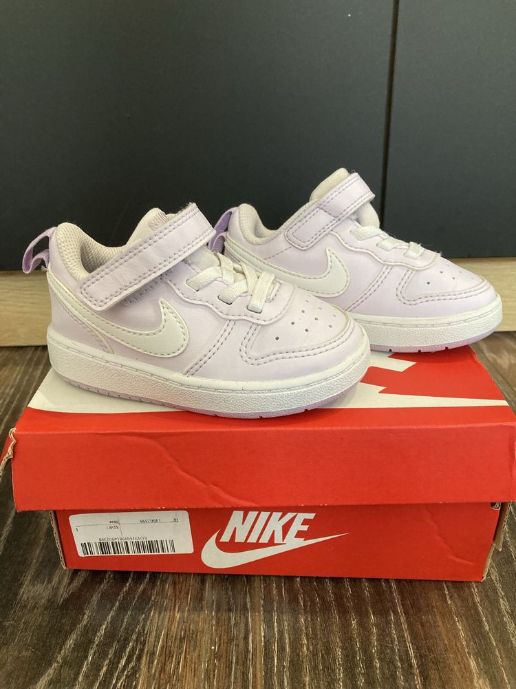 Детски обувки nike court borough