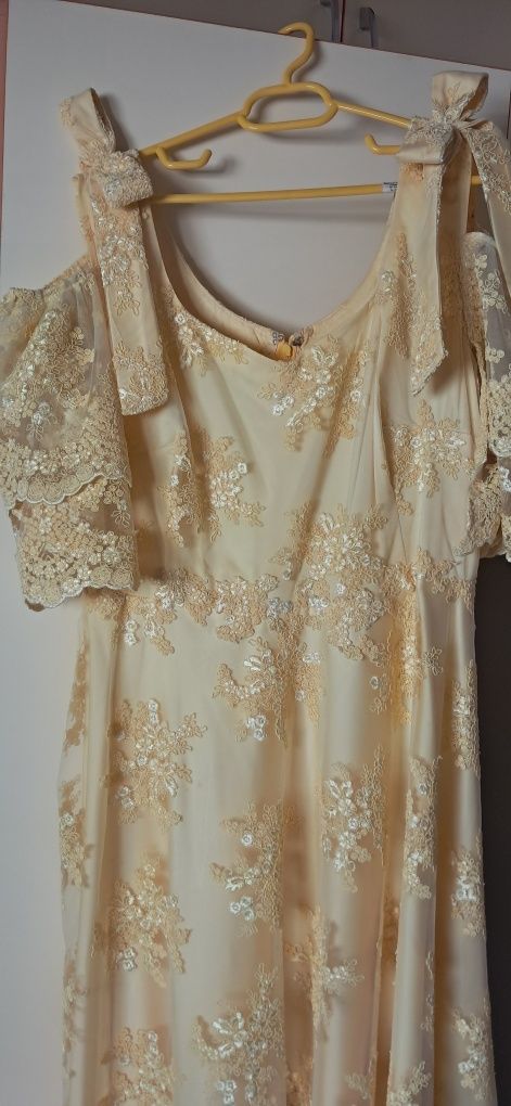 Rochie eleganta din dantela