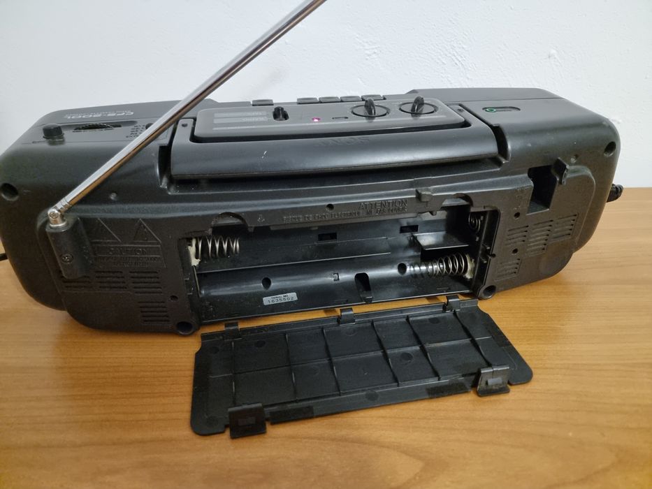 Vand Radio - Casetofon Sony CFS-200L