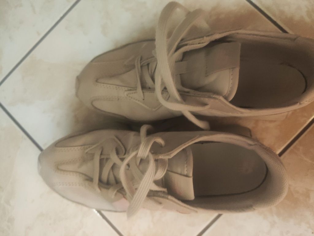 New Balance без забележки