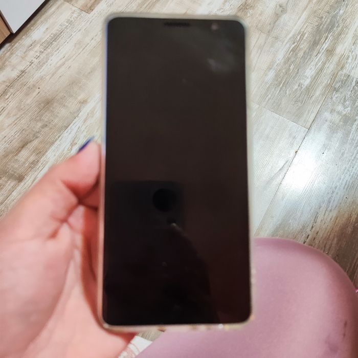 TCL Телефон неразличим от нов